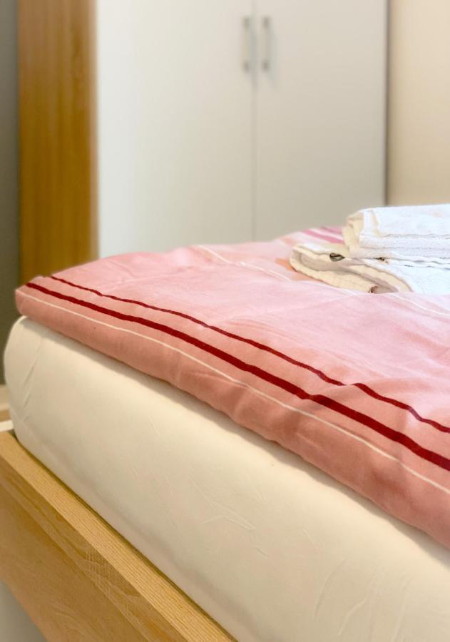 Traumhaftes Privatzimmer In كارلسروه المظهر الخارجي الصورة